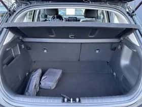 Kia Stonic (2024) thumbnail 53
