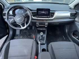 Kia Stonic (2024) thumbnail 10