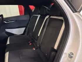 Kia EV6 thumbnail 38