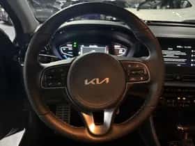 Kia Niro (2022) thumbnail 6