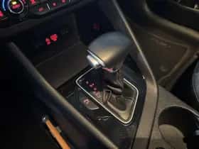 Kia Niro (2018) thumbnail 18