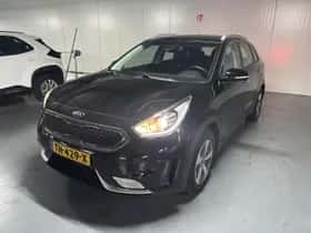 Kia Niro (2018) thumbnail 23