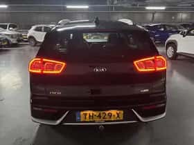Kia Niro (2018) thumbnail 41