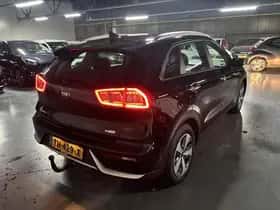Kia Niro (2018) thumbnail 47
