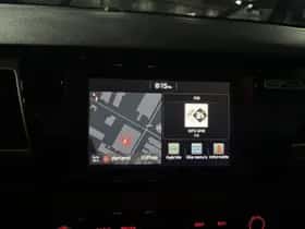 Kia Niro (2018) thumbnail 9