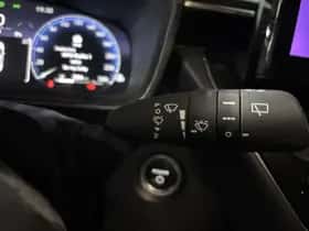 Toyota Corolla (2023) thumbnail 9