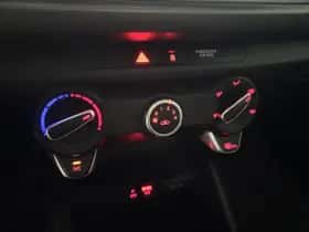 Kia Rio (2017) thumbnail 15