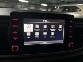 Kia Rio (2017) thumbnail 30