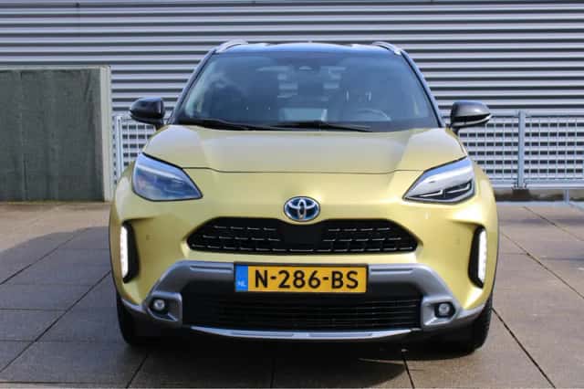 Toyota Yaris Cross (2021) thumbnail 2