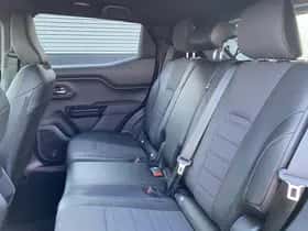 Toyota Urban-cruiser thumbnail 131