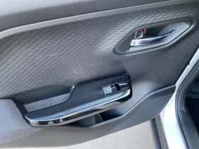 Toyota Urban-cruiser thumbnail 61