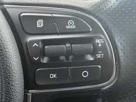 Kia Sportage (2016) thumbnail 27
