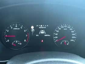 Kia Sportage (2016) thumbnail 32