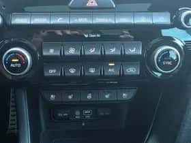 Kia Sportage (2016) thumbnail 70