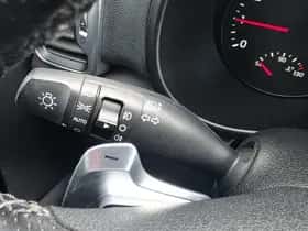 Kia Sportage (2016) thumbnail 76