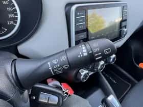Nissan Micra (2020) thumbnail 18