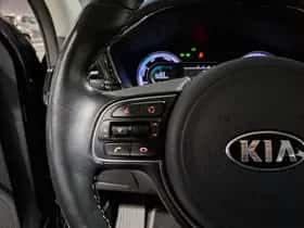Kia Niro (2021) thumbnail 32