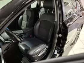 Kia Niro (2021) thumbnail 46