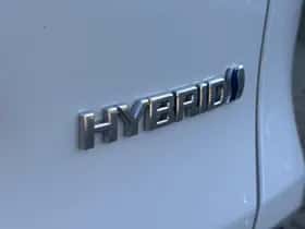 Toyota RAV4 (2025) thumbnail 11