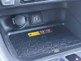 Toyota RAV4 (2025) thumbnail 62