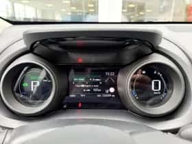 Toyota Yaris-cross (2022) thumbnail 10