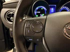 Toyota Auris (2017) thumbnail 38
