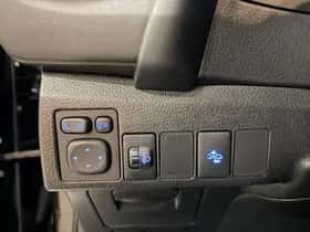Toyota Auris (2017) thumbnail 43