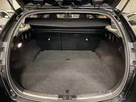 Toyota Auris (2017) thumbnail 53