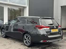 Toyota Auris (2017) thumbnail 7