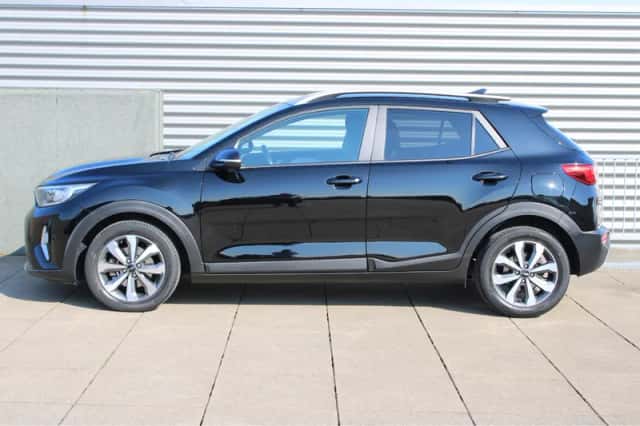 Kia Stonic (2022) thumbnail 5