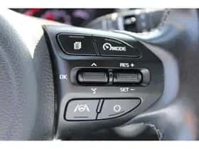 Kia Stonic (2022) thumbnail 58