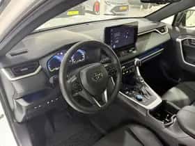 Toyota RAV4 (2025) thumbnail 36