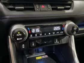 Toyota RAV4 (2025) thumbnail 64