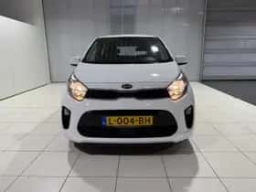 Kia Picanto (2021) thumbnail 2