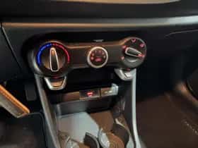 Kia Picanto (2021) thumbnail 14