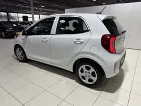 Kia Picanto (2021) thumbnail 5