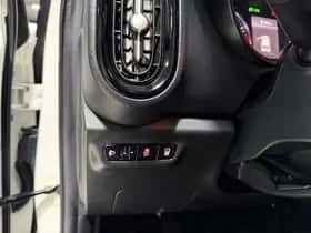 Kia Picanto (2021) thumbnail 44