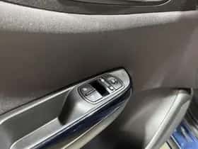 Opel Corsa (2015) thumbnail 50