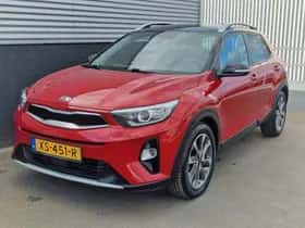 Kia Stonic (2019) thumbnail 48