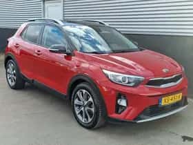 Kia Stonic (2019) thumbnail 54