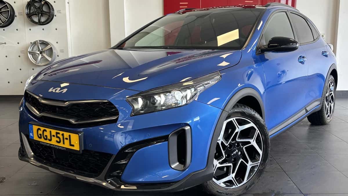 Kia XCeed (2024) — foto 1