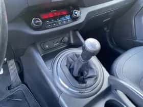 Kia Sportage (2011) thumbnail 27