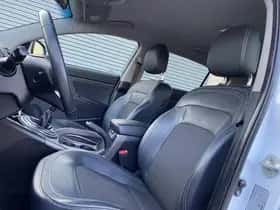 Kia Sportage (2011) thumbnail 58