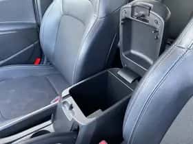 Kia Sportage (2011) thumbnail 74