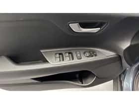Kia Stonic (2021) thumbnail 22