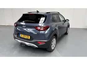Kia Stonic (2021) thumbnail 35