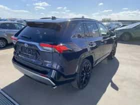 Toyota RAV4 (2025) thumbnail 13
