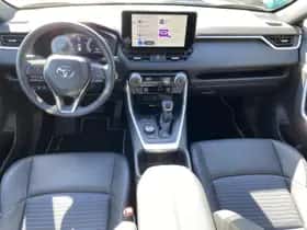Toyota RAV4 (2025) thumbnail 26