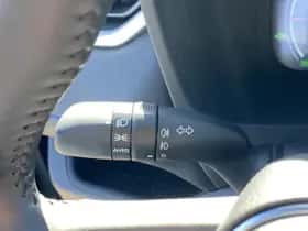 Toyota RAV4 (2025) thumbnail 28