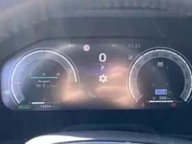 Toyota RAV4 (2025) thumbnail 32